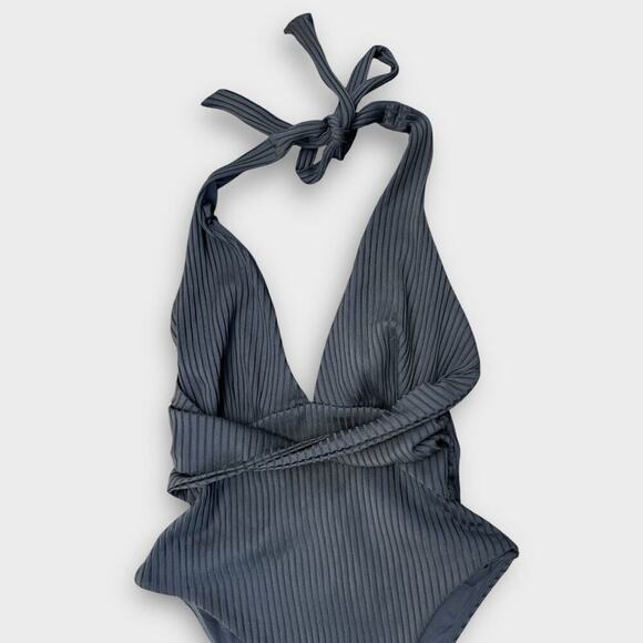LSPACE Coast to Coast Halter One-Piece Swimsuit Size Medium - Picture 8 of 13